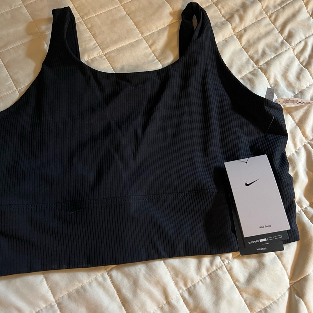 Nike zenvy sport bra